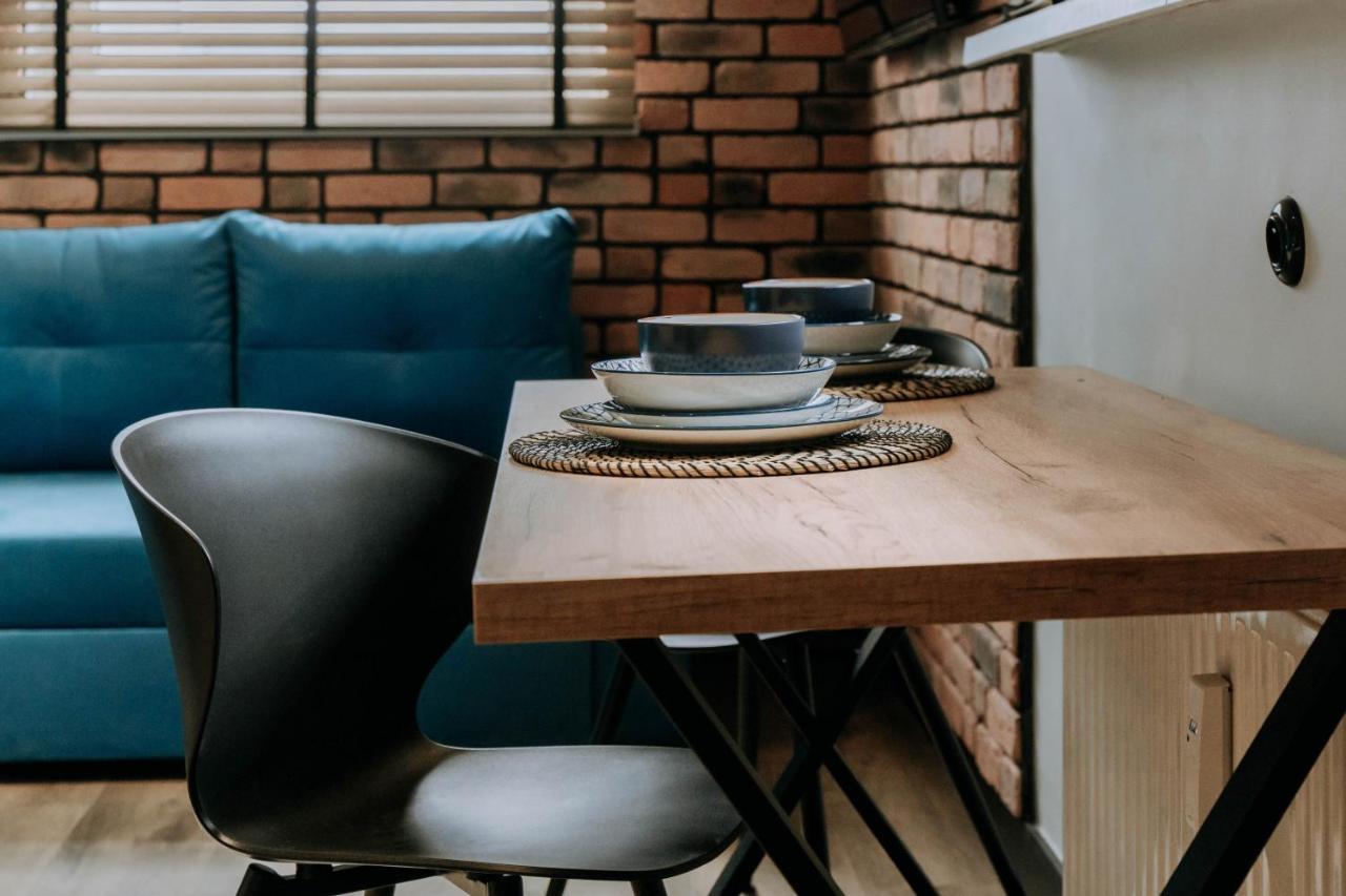 슈체친 Mini Loft Na Dachu 아파트 외부 사진