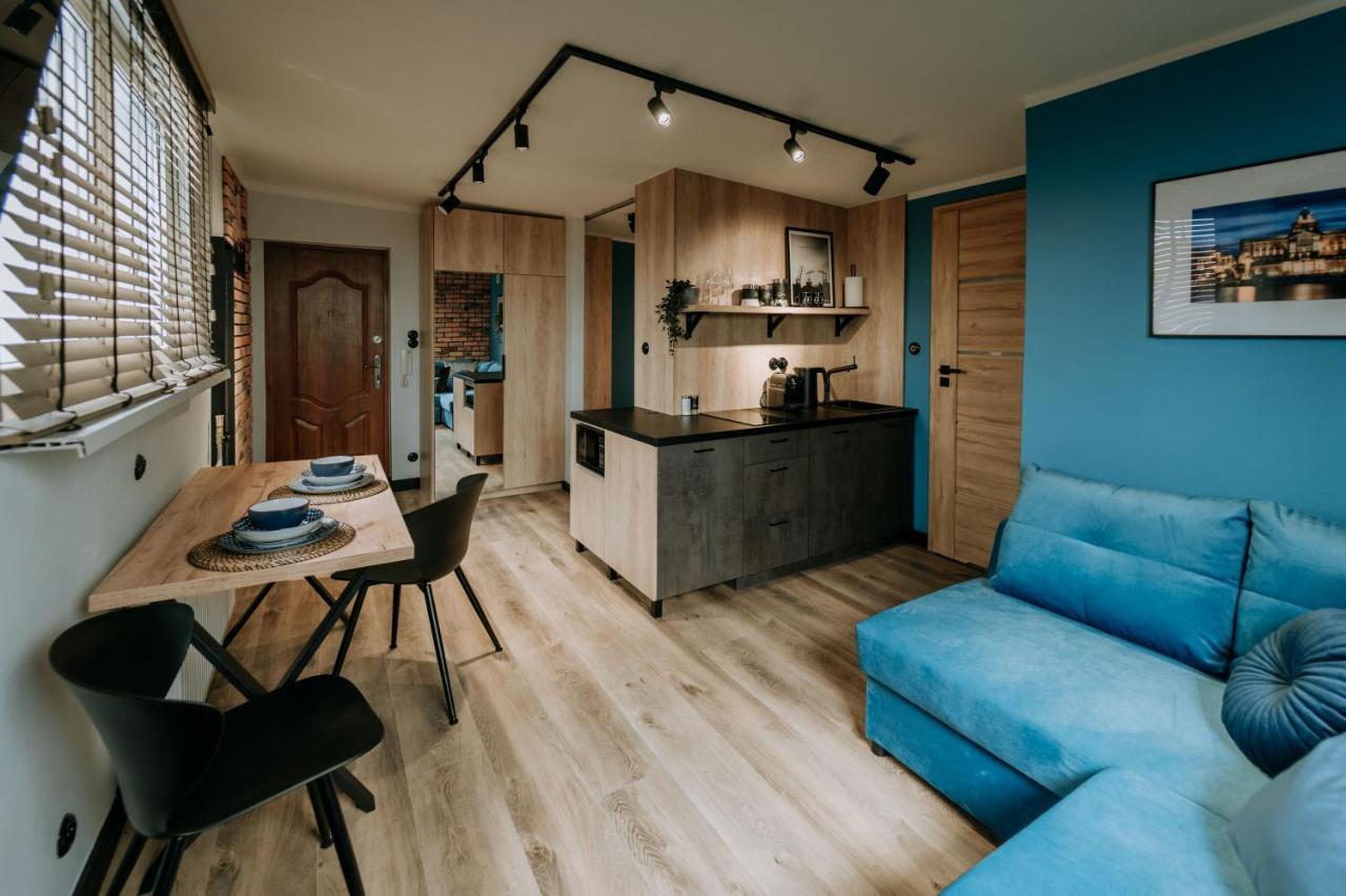 슈체친 Mini Loft Na Dachu 아파트 외부 사진